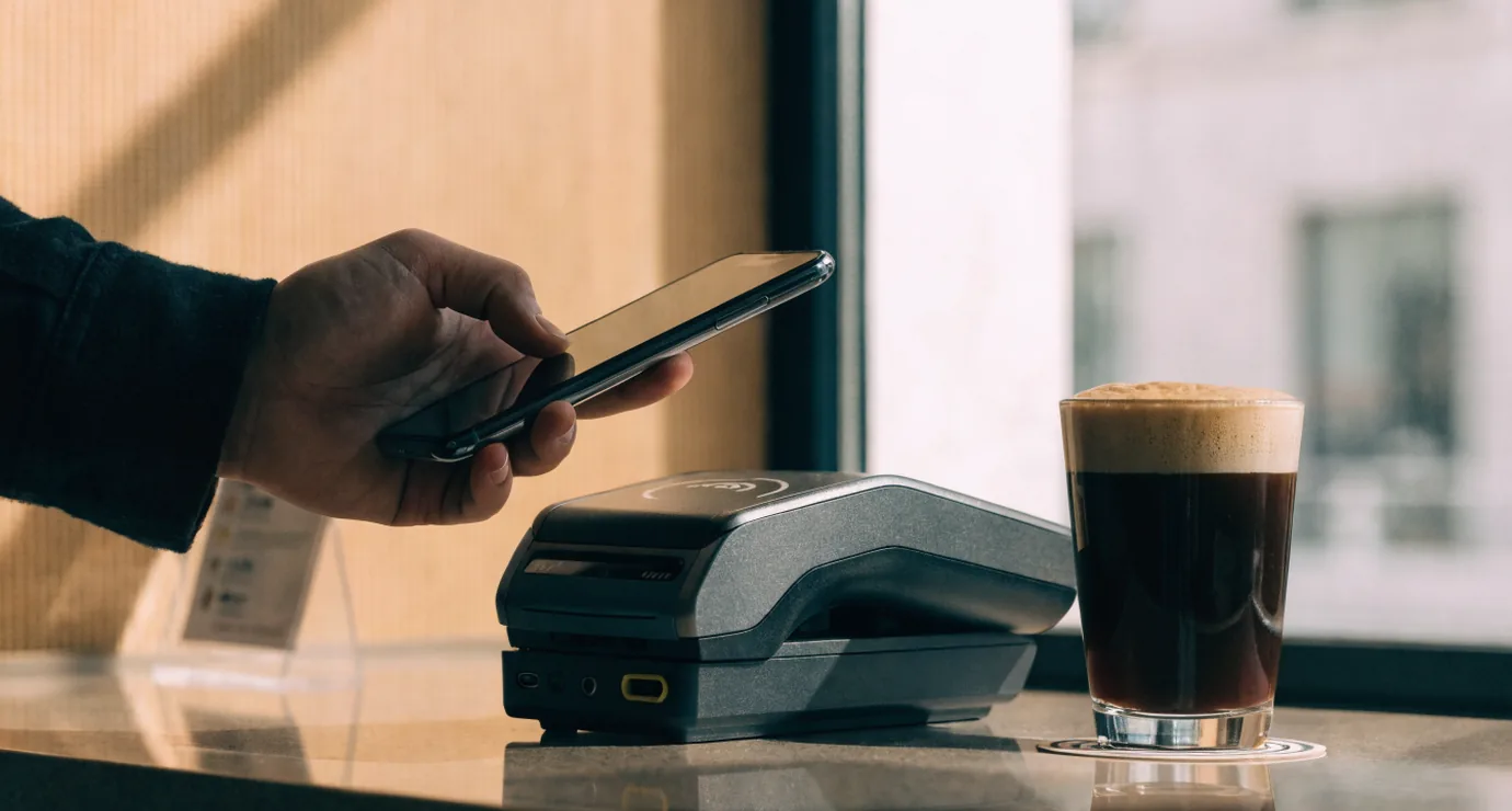 Cafe payments and contactless checkout
