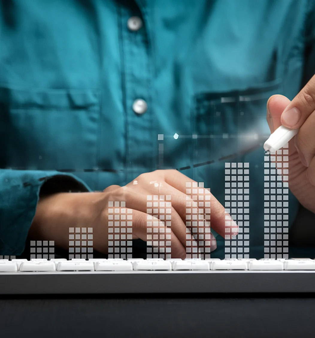 Clinical visit lifecycle building a longitudinal electronic health record