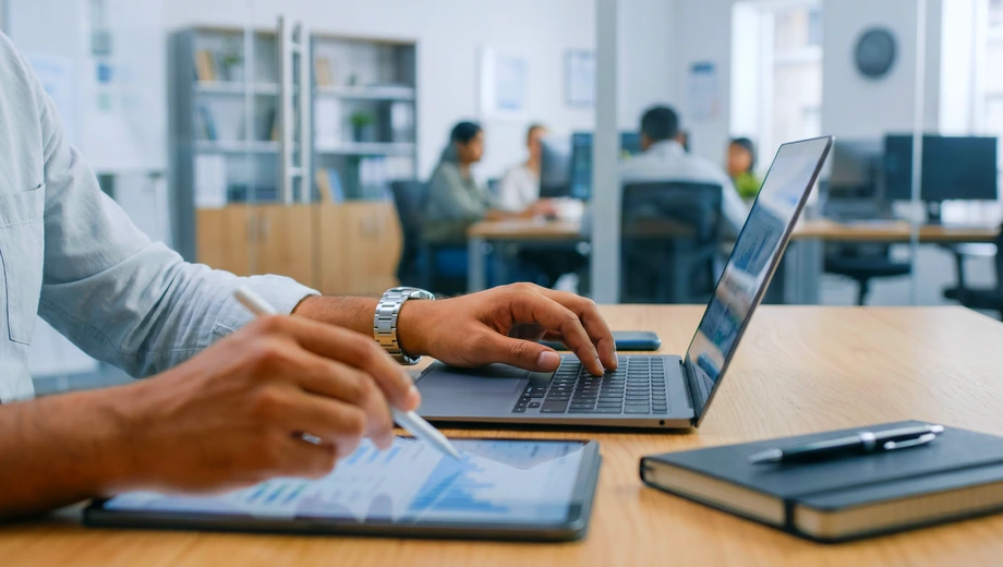 Real-time visibility for leadership