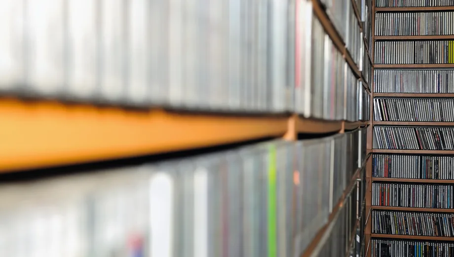 Archive of stored recordings organised for retrieval