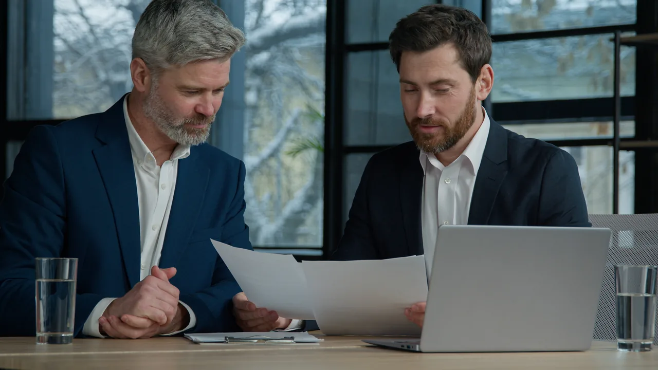 B2B buyer reviewing negotiated contract pricing