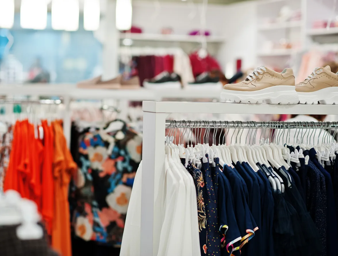 Fashion and apparel ecommerce storefront development