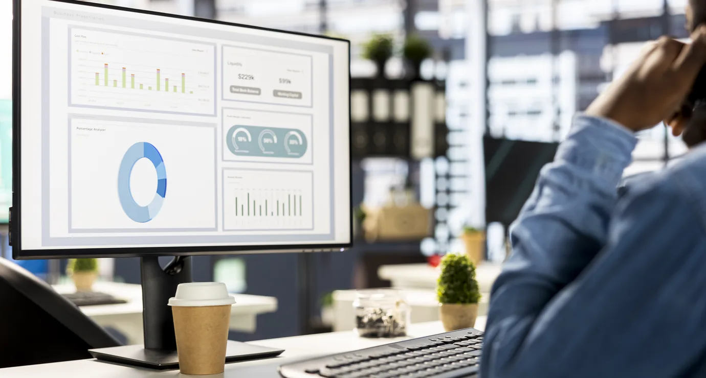 Fleet analytics and reporting dashboards