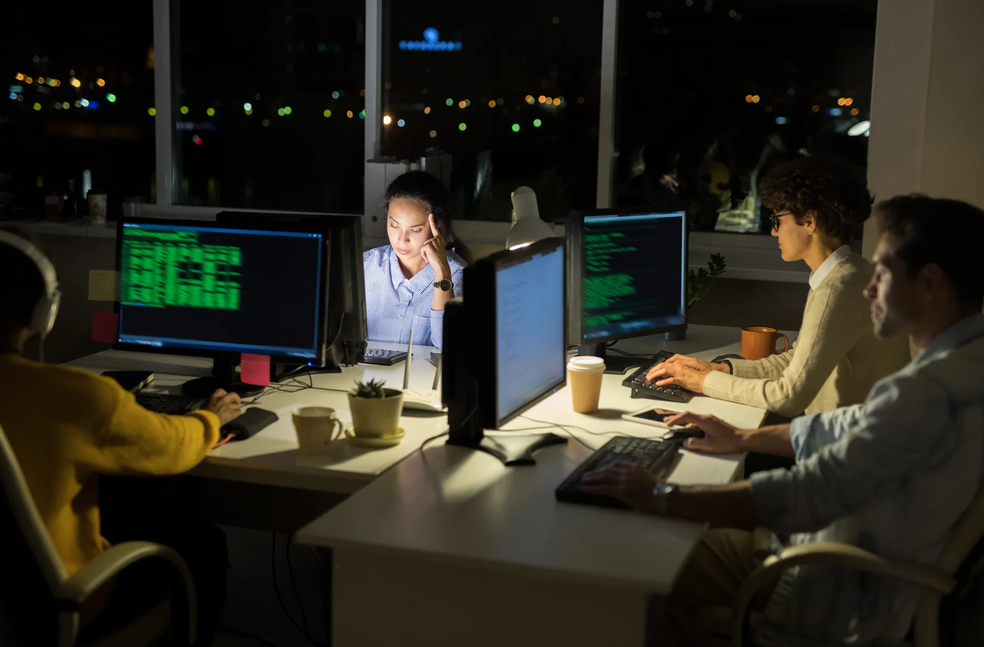 Agile development sprints with working software each cycle