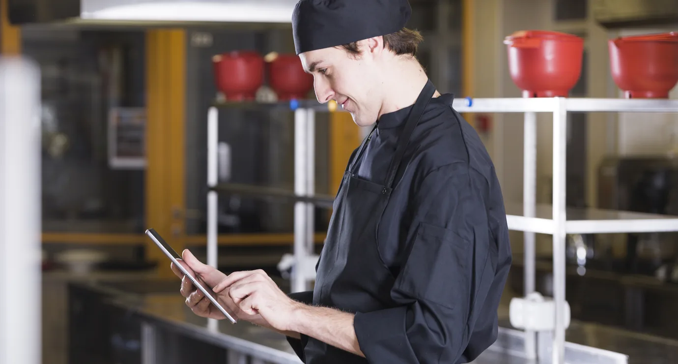 Kitchen display system showing incoming orders