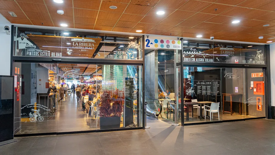 Multi-outlet food brand operating across locations