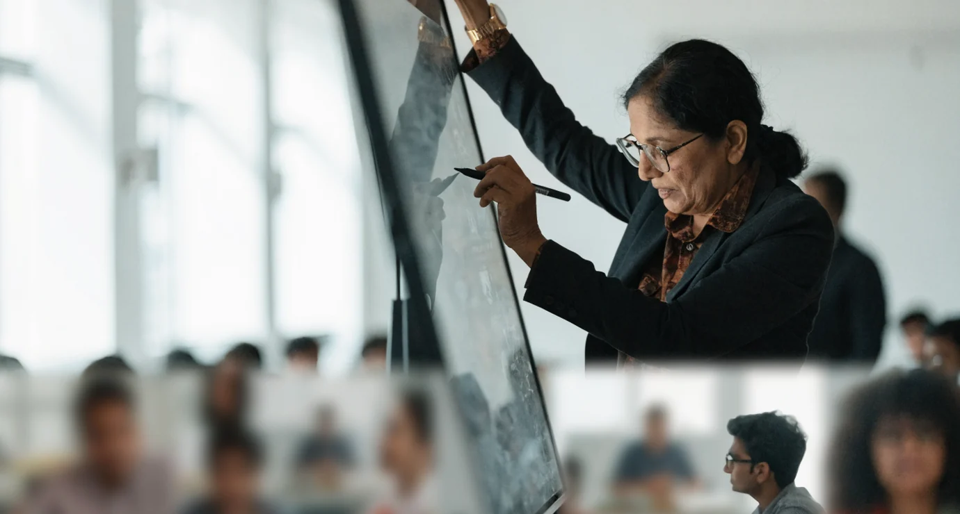 Interactive teaching whiteboard live class