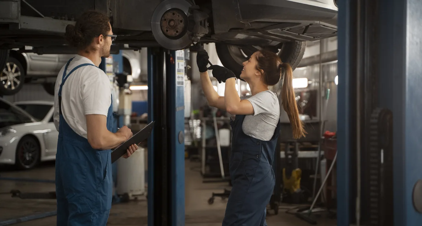 Higher bay and technician utilisation in a service workshop